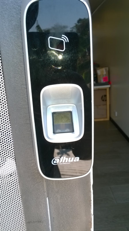 Biometric access controls reader 